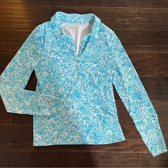 Lilly Pulitzer Tops - Lilly Pulitzer | Blue Floral Print Gold Button Front Long Sleeve Collared Shirt